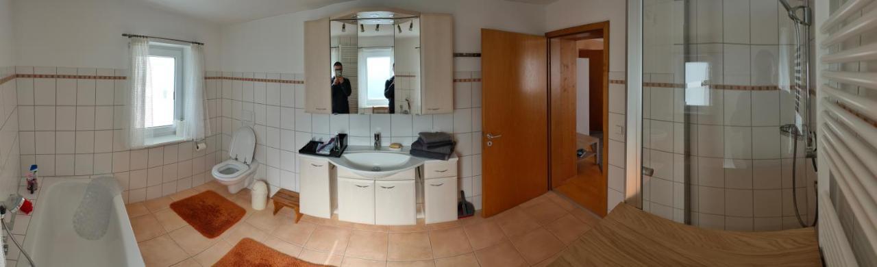 Zentrale & Ruhige Ferienwohnung Mössingen Esterno foto