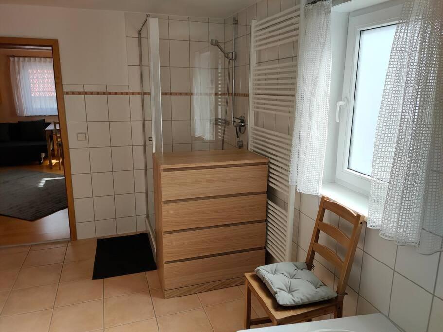 Zentrale & Ruhige Ferienwohnung Mössingen Esterno foto